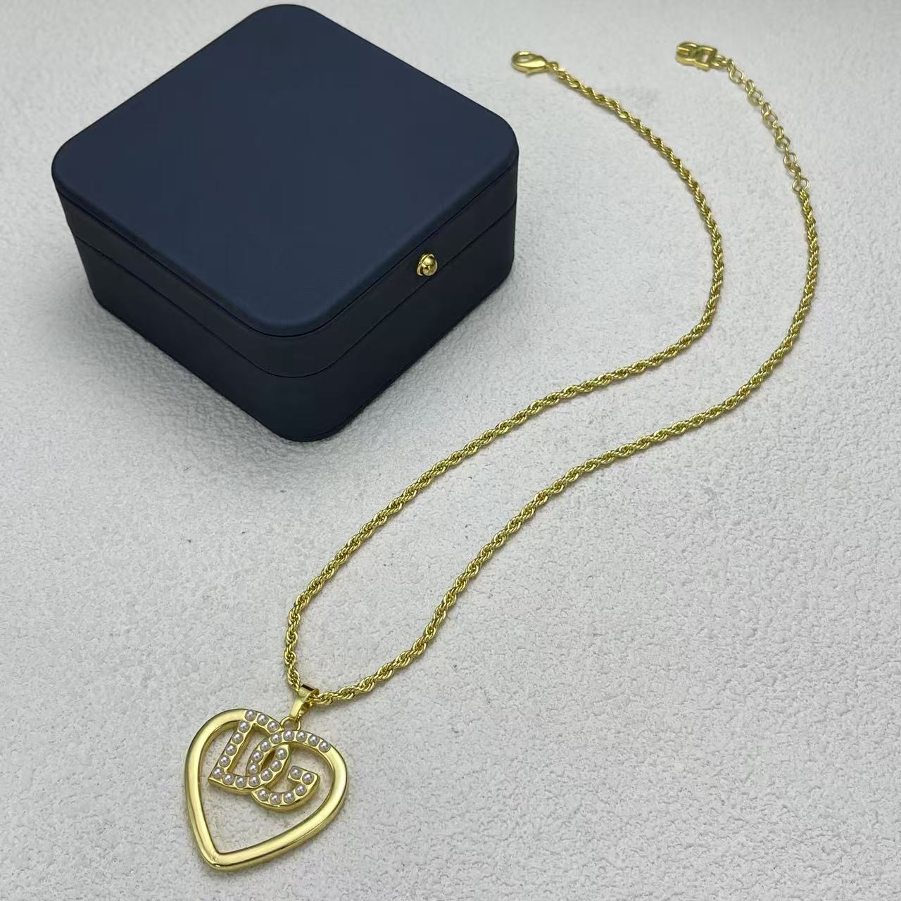 LuxluxHouse Low Price And High Quality Accessories Dolce & Gabbana