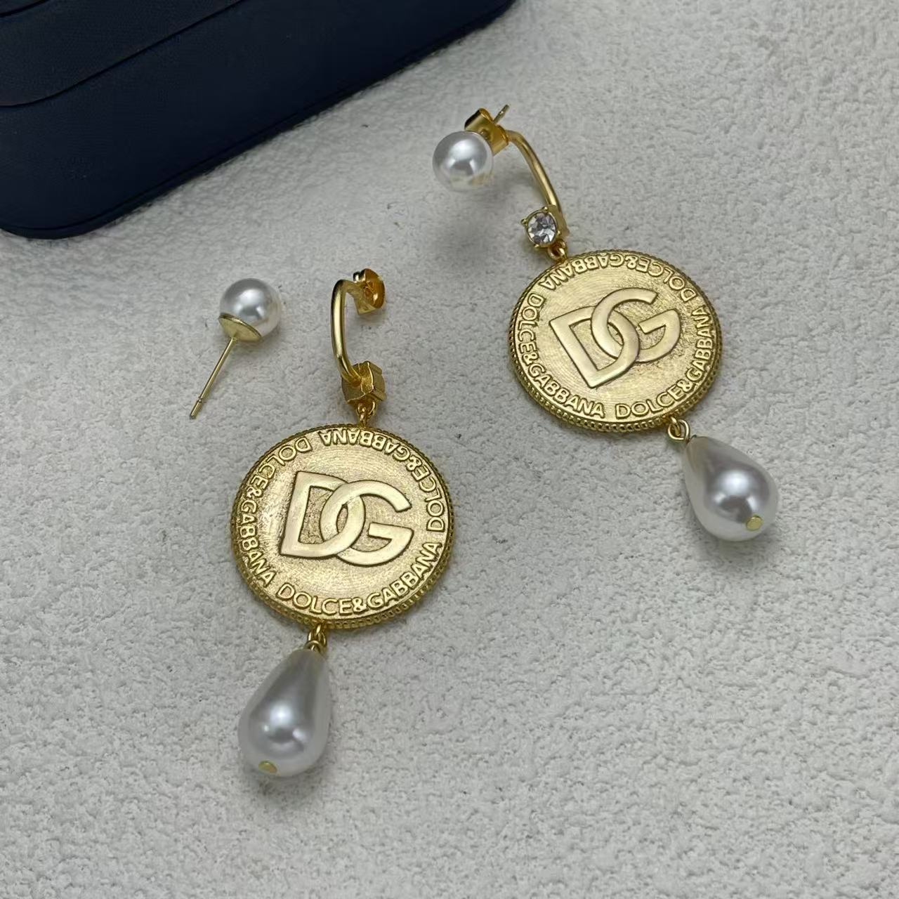 LuxluxHouse Low Price And High Quality Accessories Dolce & Gabbana