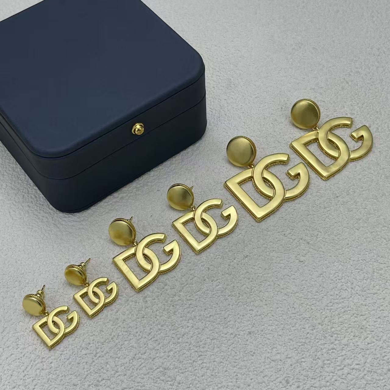 LuxluxHouse Low Price And High Quality Accessories Dolce & Gabbana