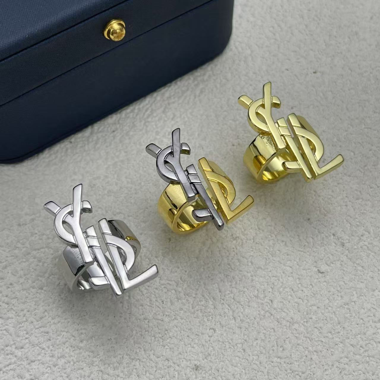 LuxluxHouse Low Price And High Quality Accessories YSL