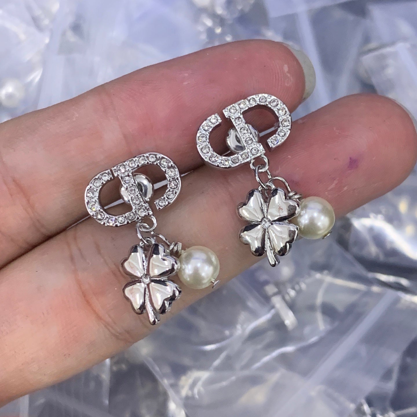 LuxluxHouse Low Price And High Quality Accessories Dior