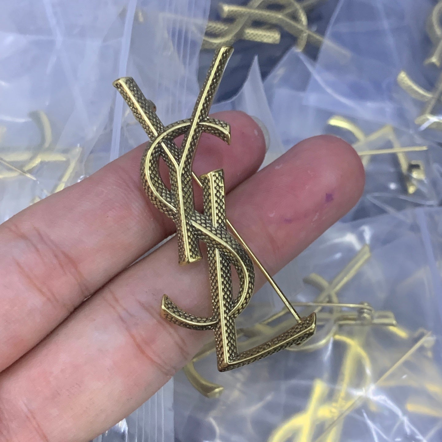 LuxluxHouse Low Price And High Quality Accessories YSL