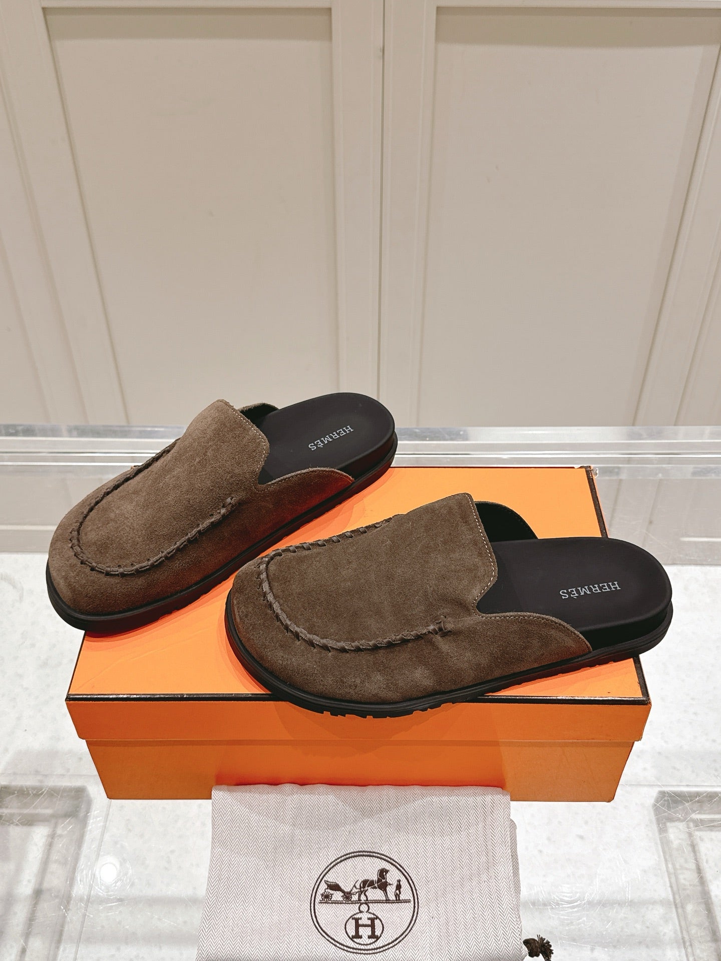 LuxluxHouse Best Quality Women Shoes Hermes