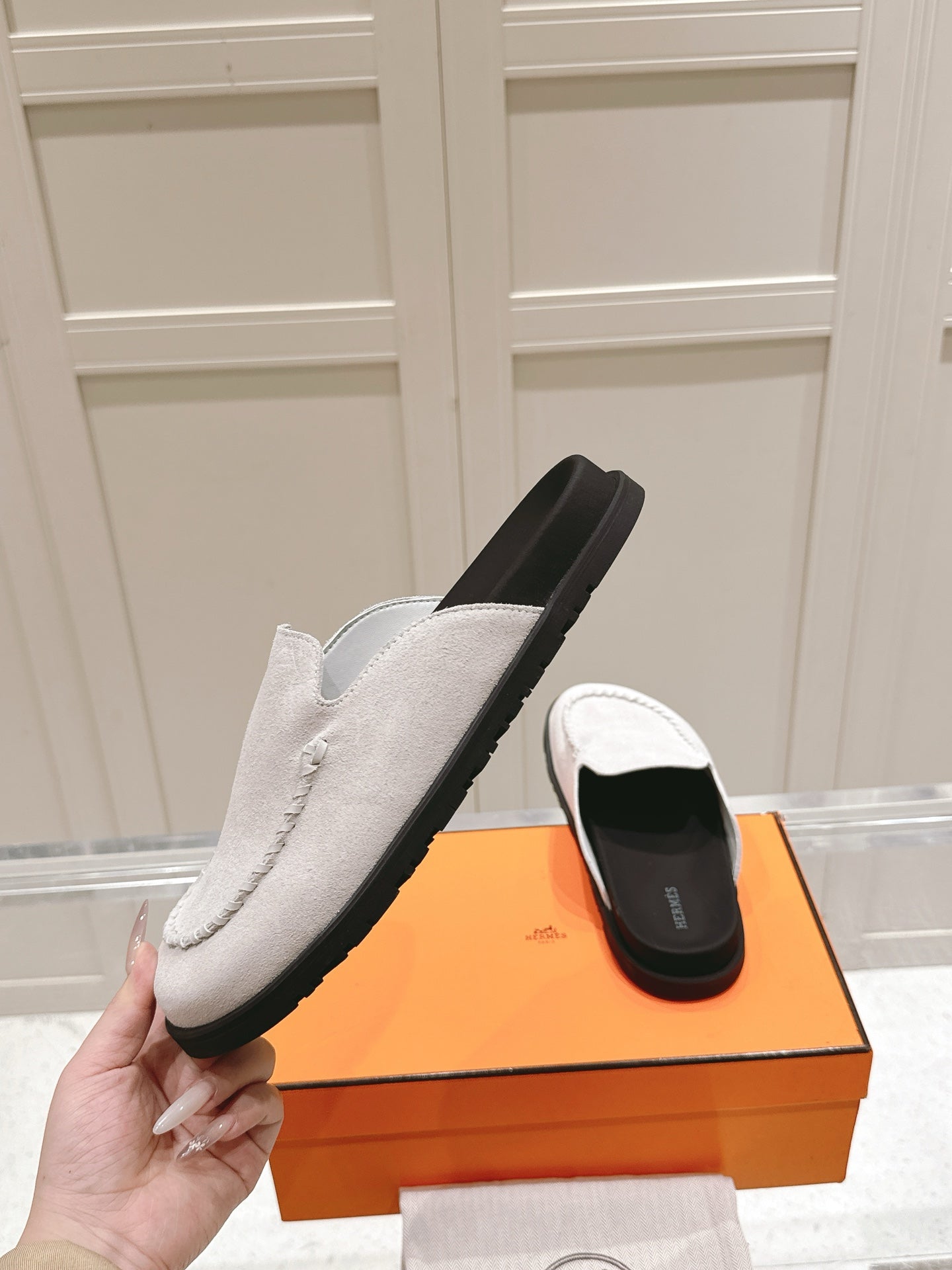 LuxluxHouse Best Quality Women Shoes Hermes