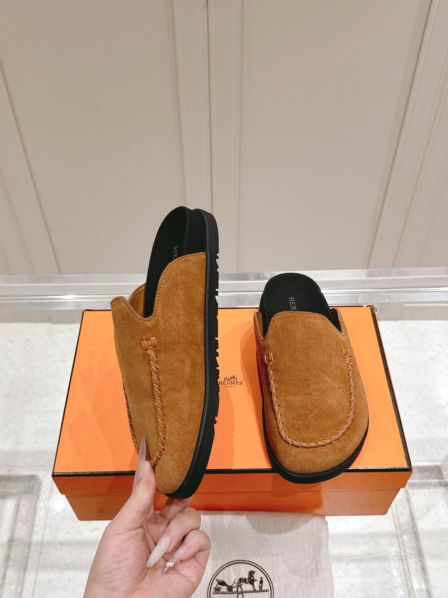 LuxluxHouse Best Quality Women Shoes Hermes