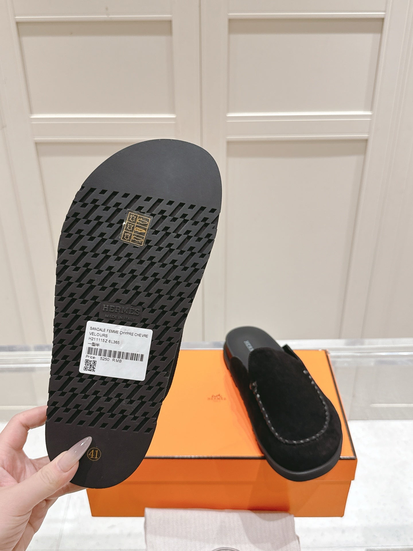 LuxluxHouse Best Quality Women Shoes Hermes