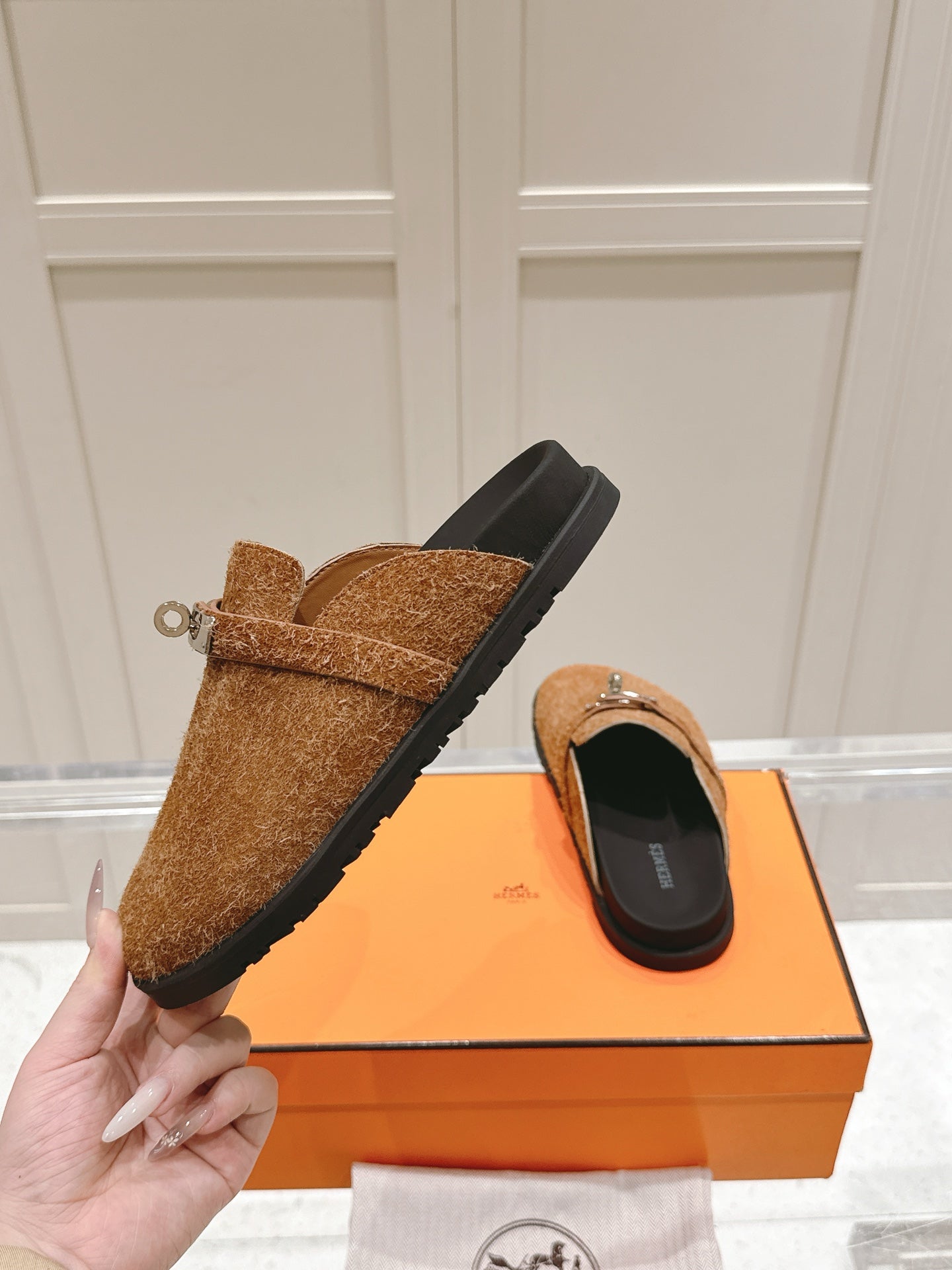 LuxluxHouse Best Quality Women Shoes Hermes