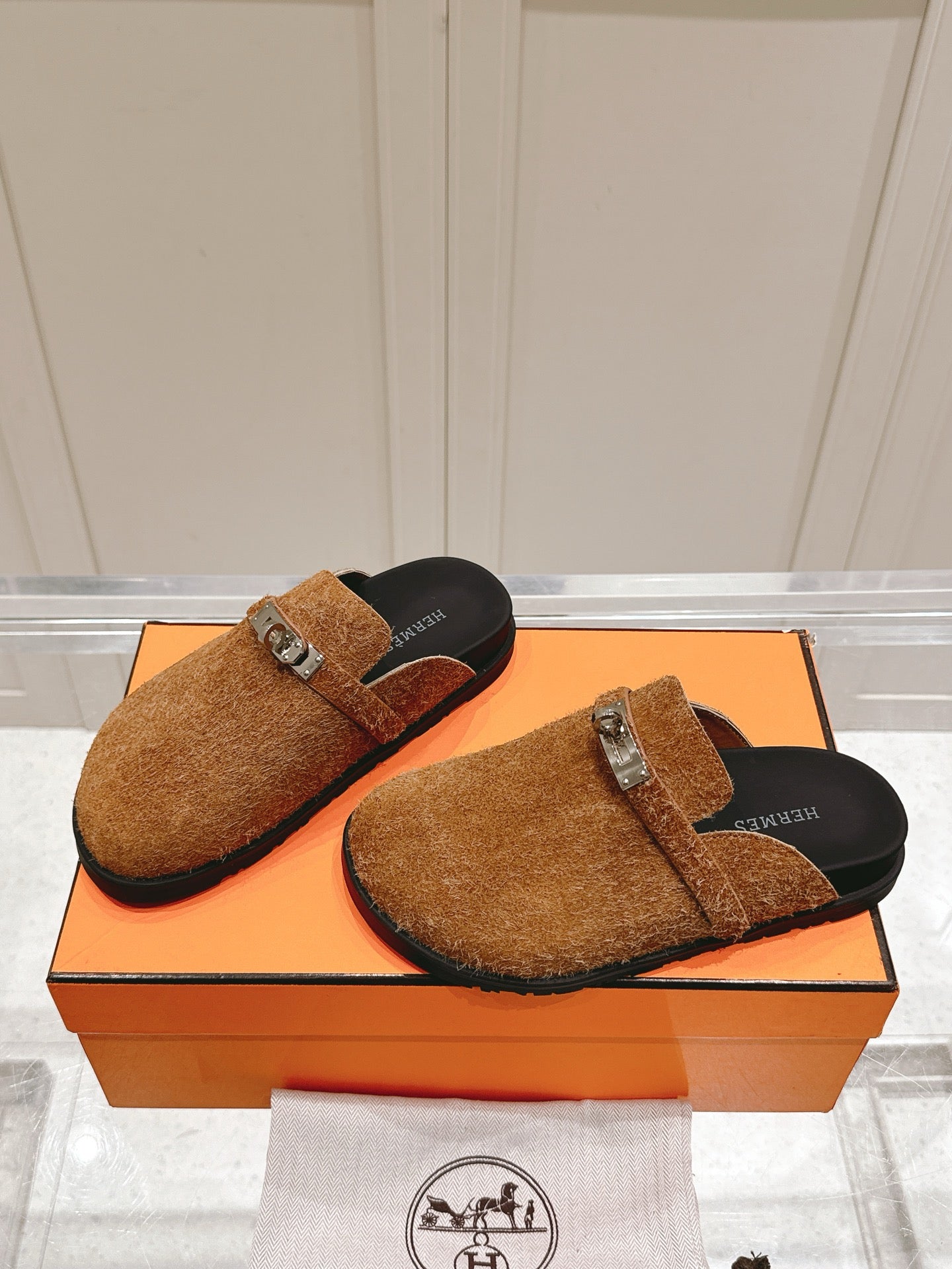 LuxluxHouse Best Quality Women Shoes Hermes