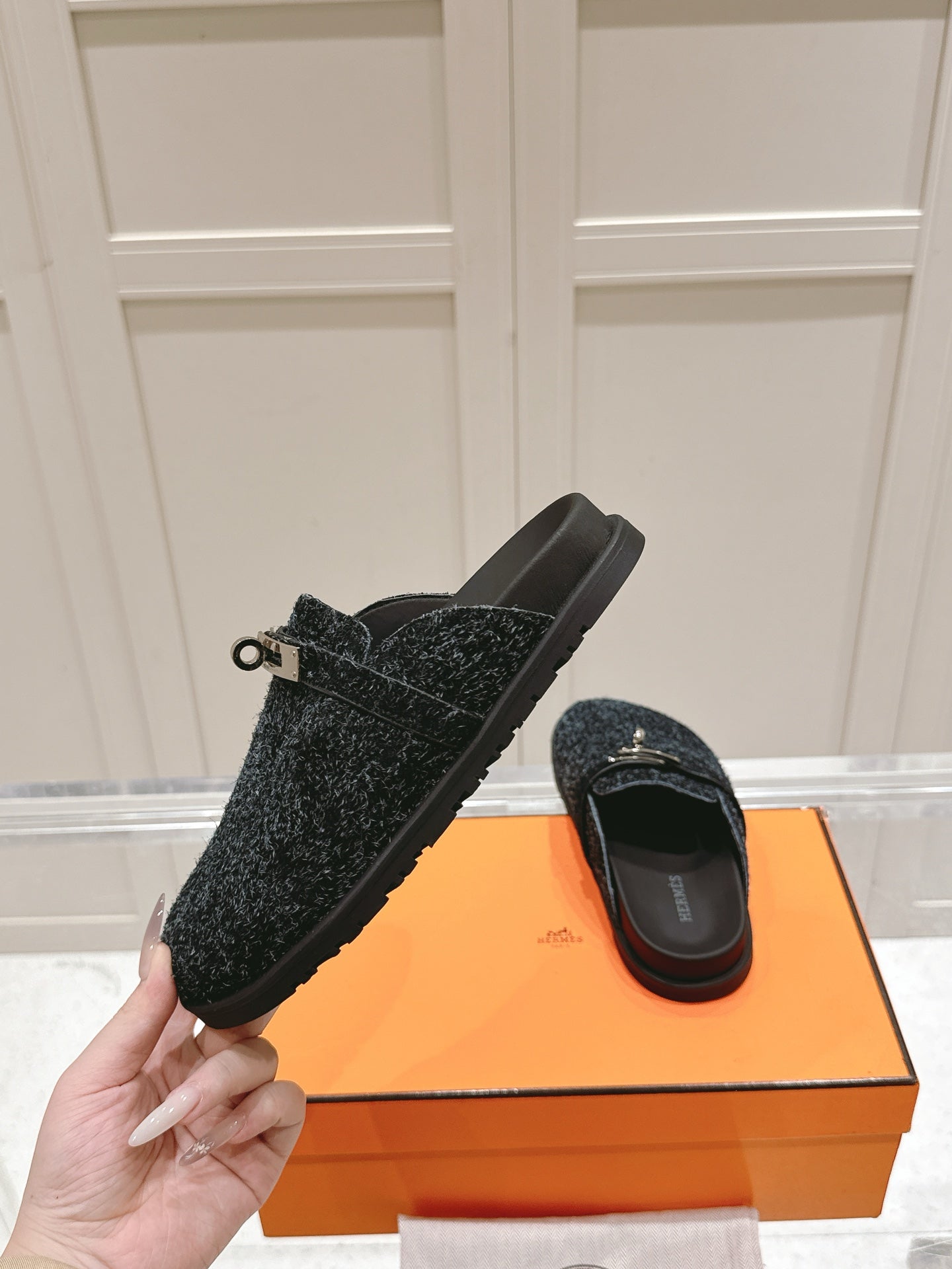 LuxluxHouse Best Quality Women Shoes Hermes