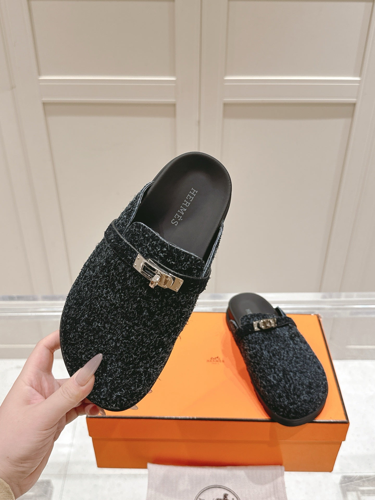 LuxluxHouse Best Quality Women Shoes Hermes