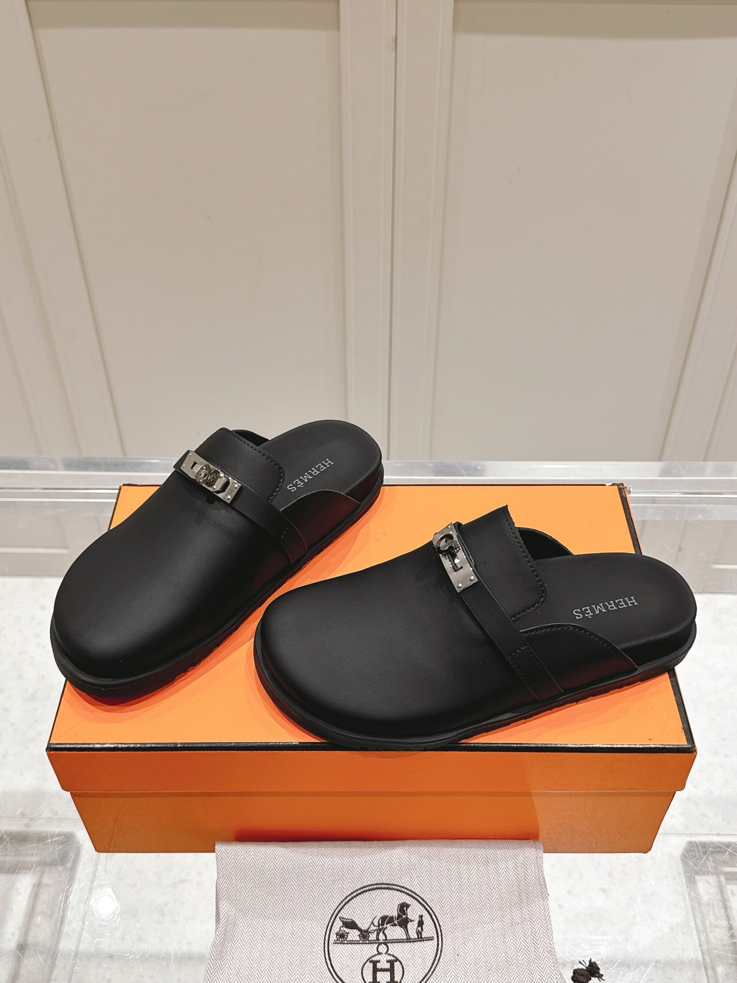 LuxluxHouse Best Quality Women Shoes Hermes