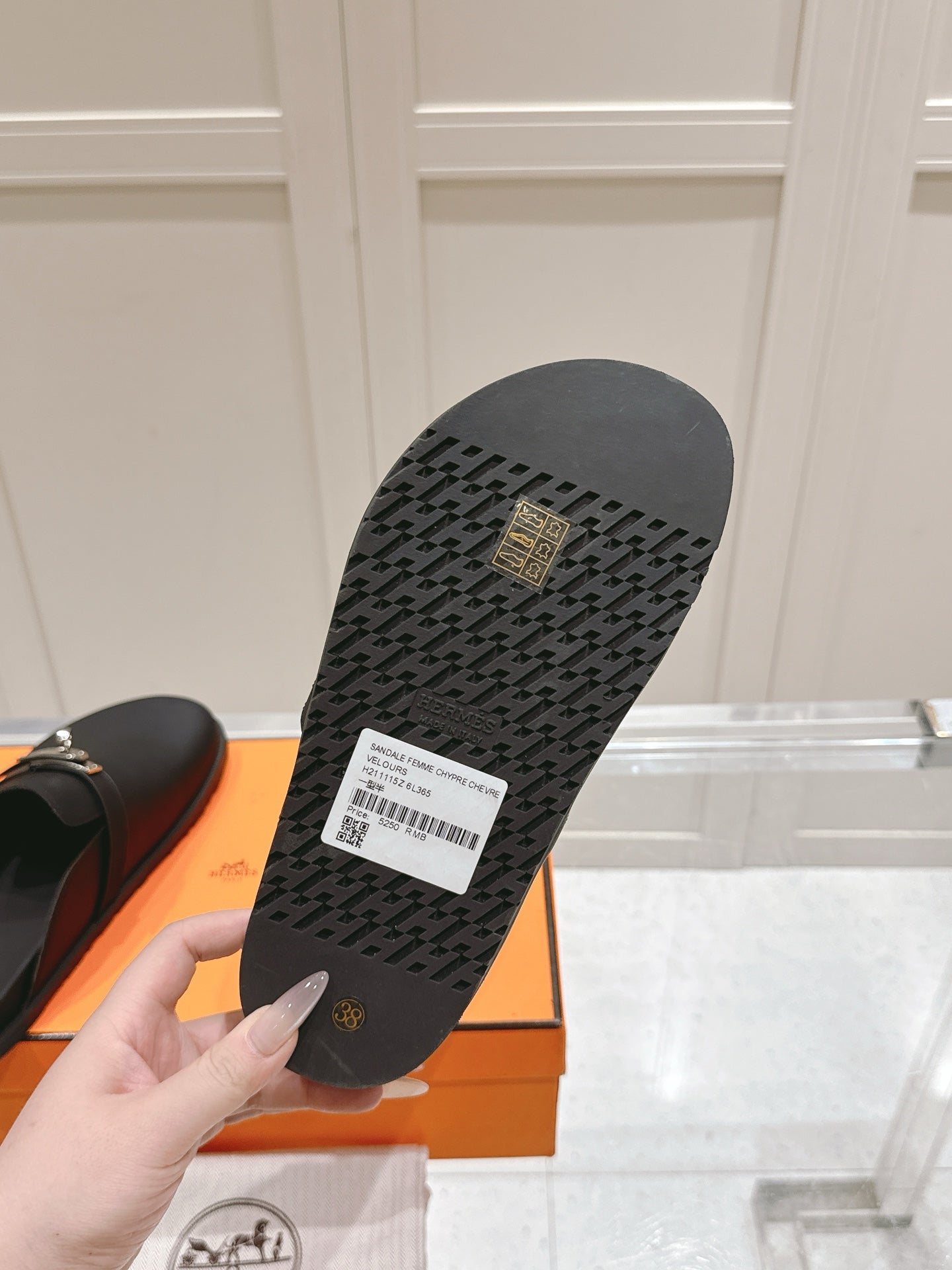 LuxluxHouse Best Quality Women Shoes Hermes