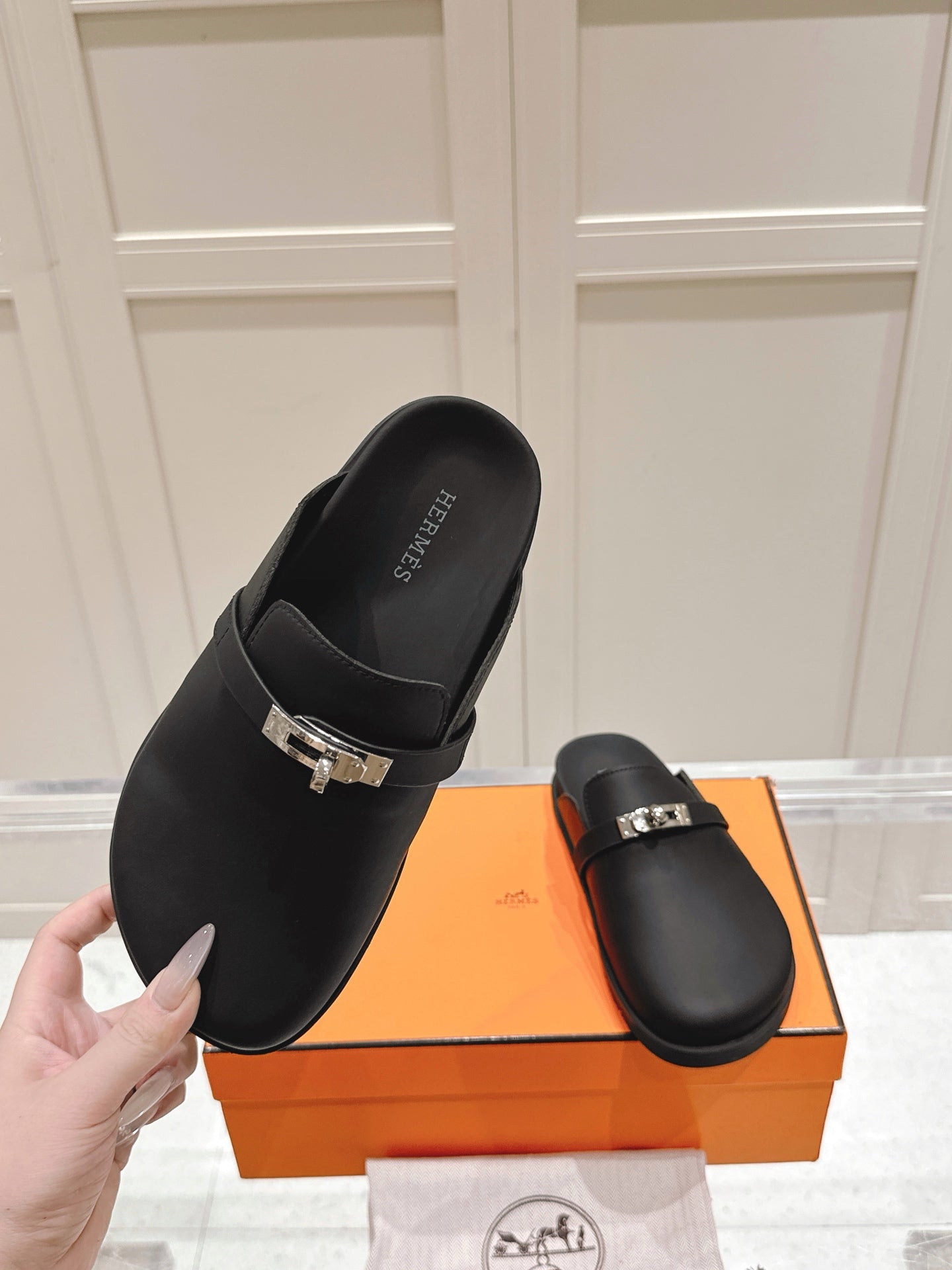 LuxluxHouse Best Quality Women Shoes Hermes