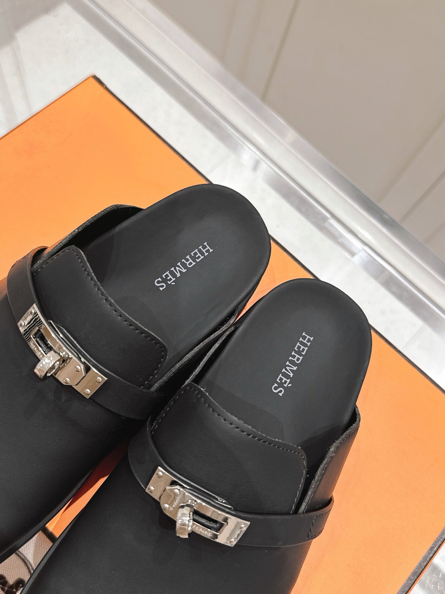 LuxluxHouse Best Quality Women Shoes Hermes