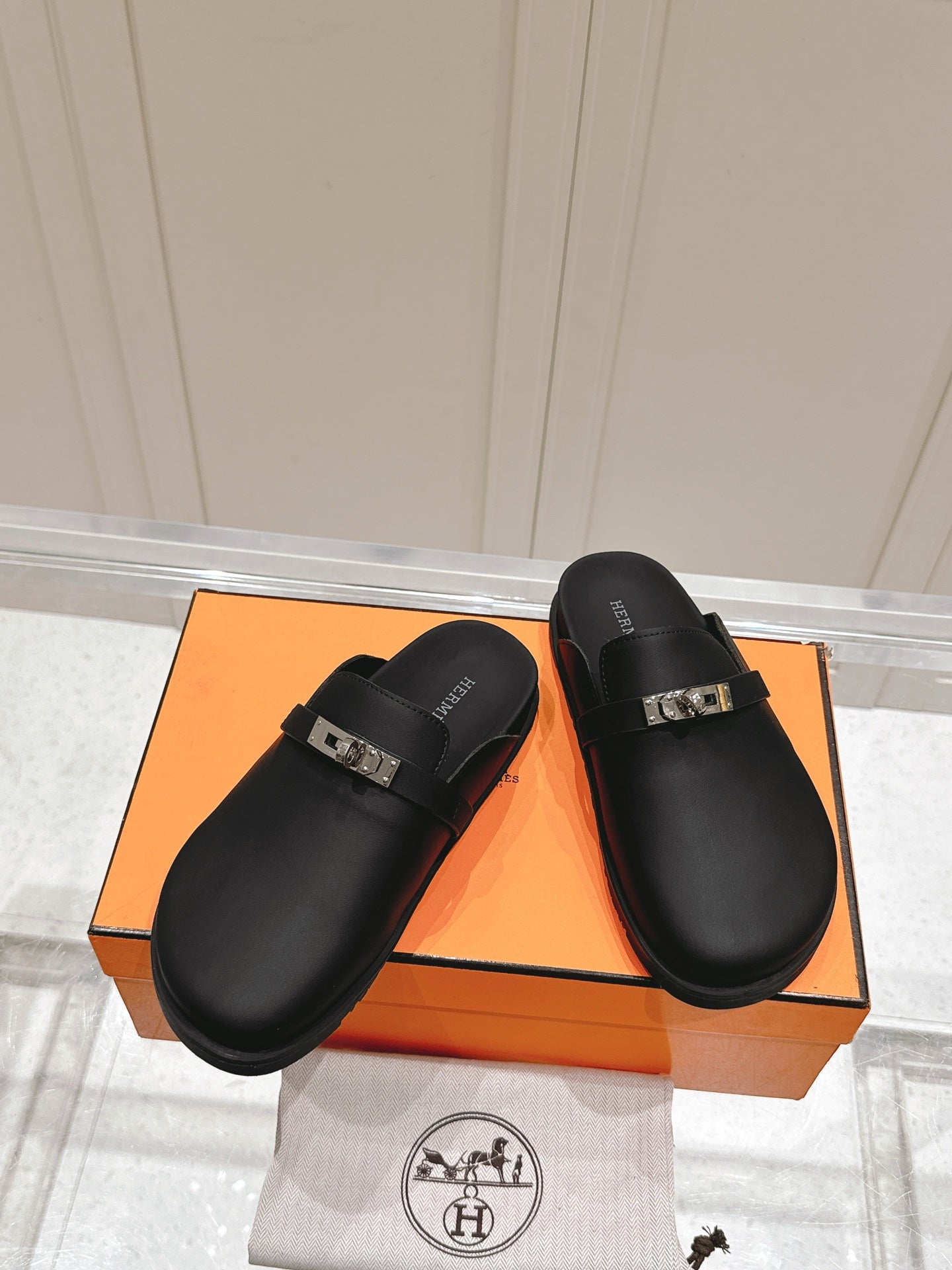 LuxluxHouse Best Quality Women Shoes Hermes