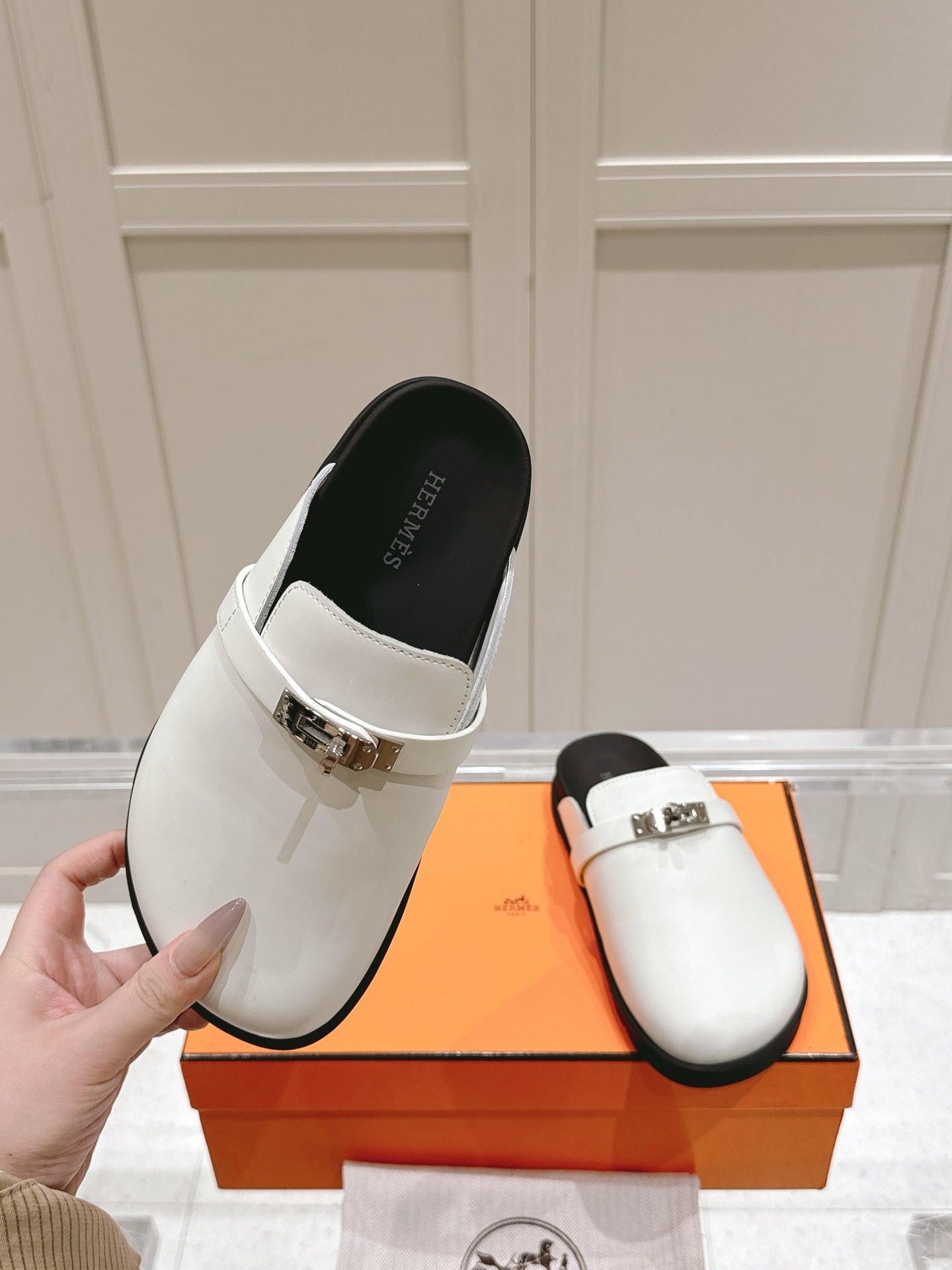 LuxluxHouse Best Quality Women Shoes Hermes