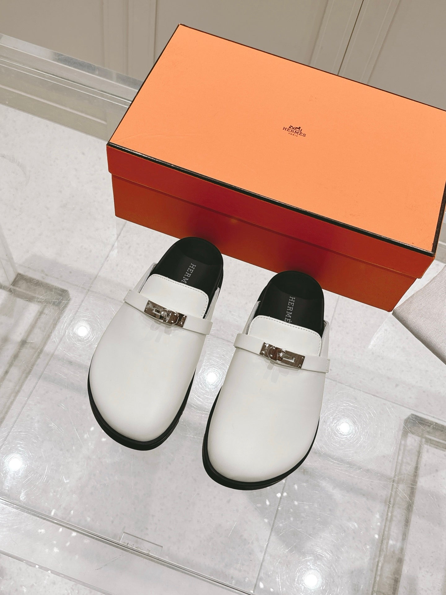 LuxluxHouse Best Quality Women Shoes Hermes
