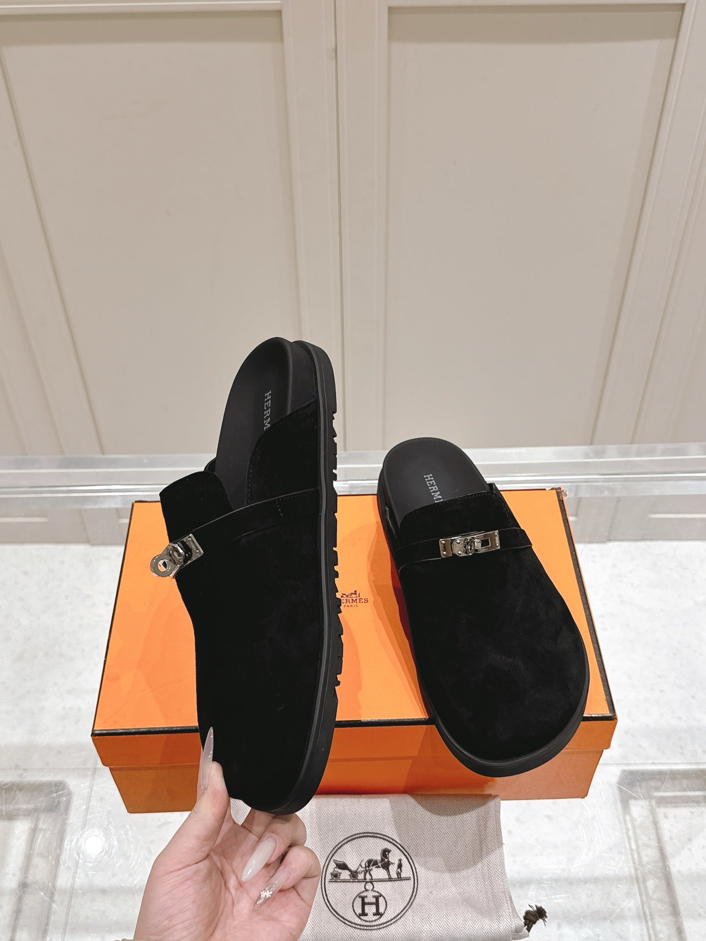 LuxluxHouse Best Quality Women Shoes Hermes
