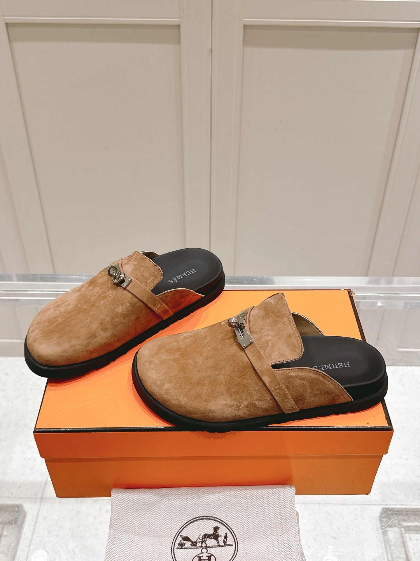 LuxluxHouse Best Quality Women Shoes Hermes