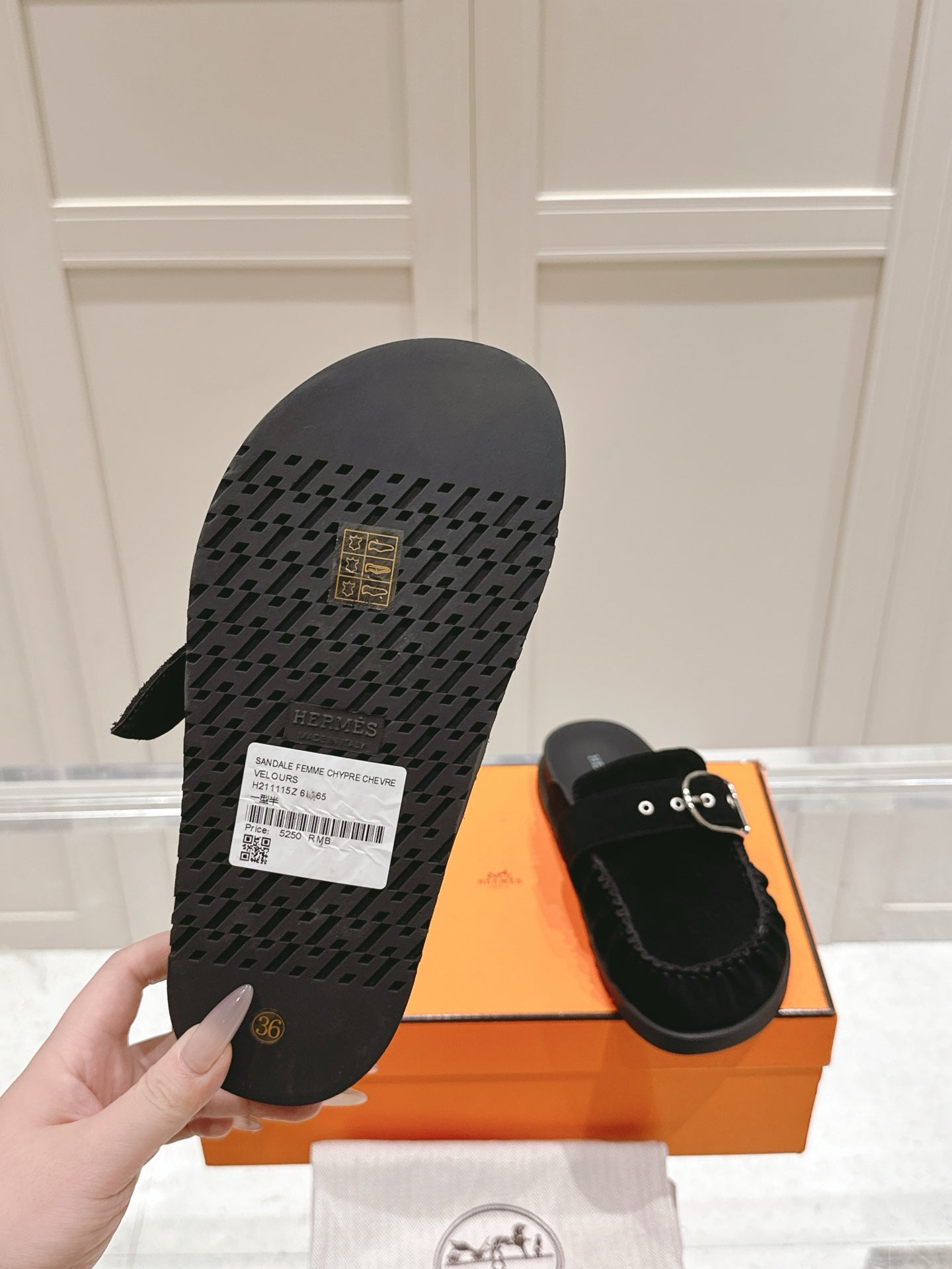 LuxluxHouse Best Quality Women Shoes Hermes