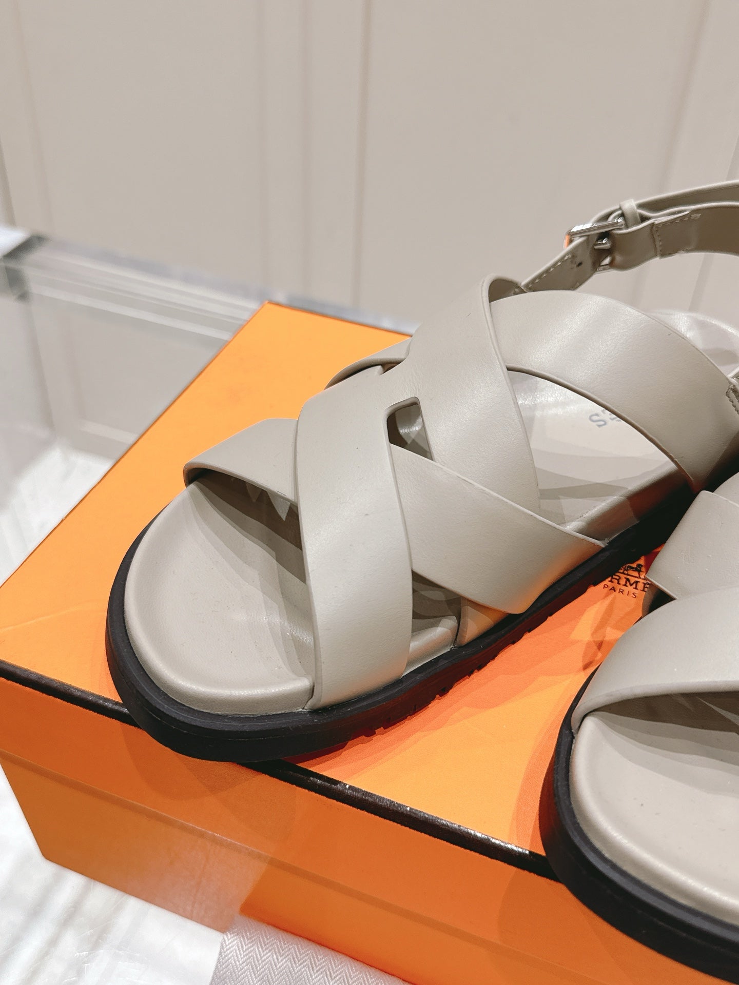 LuxluxHouse Best Quality Women Shoes Hermes