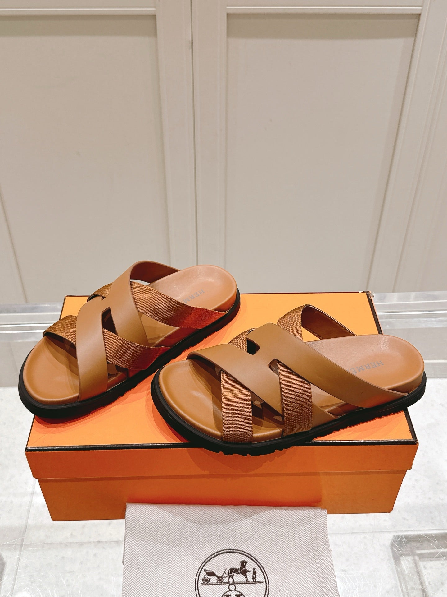 LuxluxHouse Best Quality Women Shoes Hermes