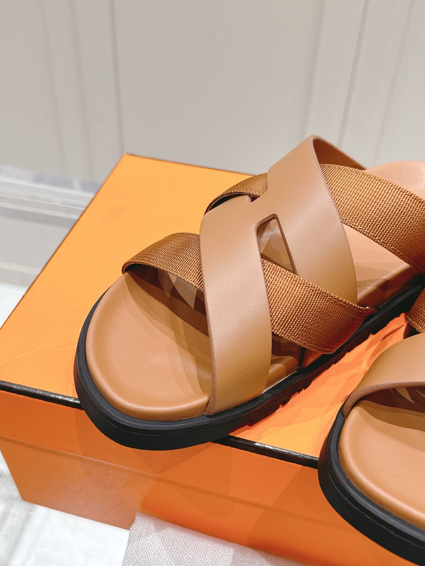 LuxluxHouse Best Quality Women Shoes Hermes