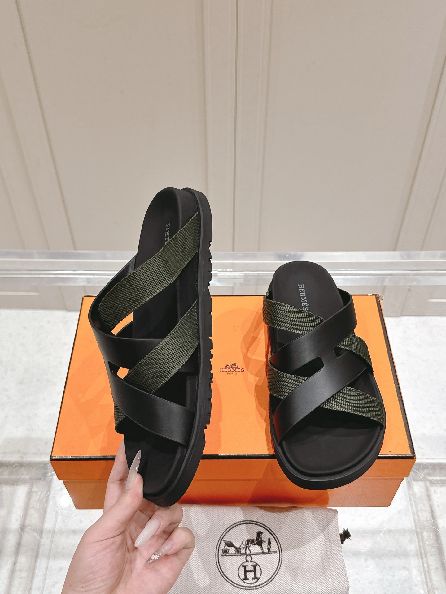 LuxluxHouse Best Quality Women Shoes Hermes