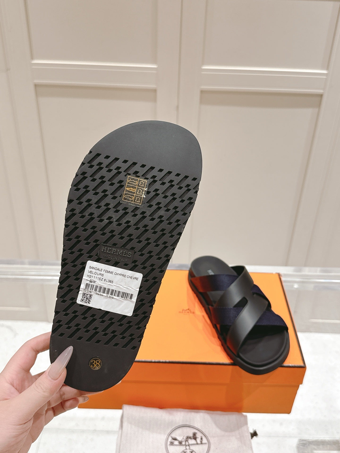 LuxluxHouse Best Quality Women Shoes Hermes