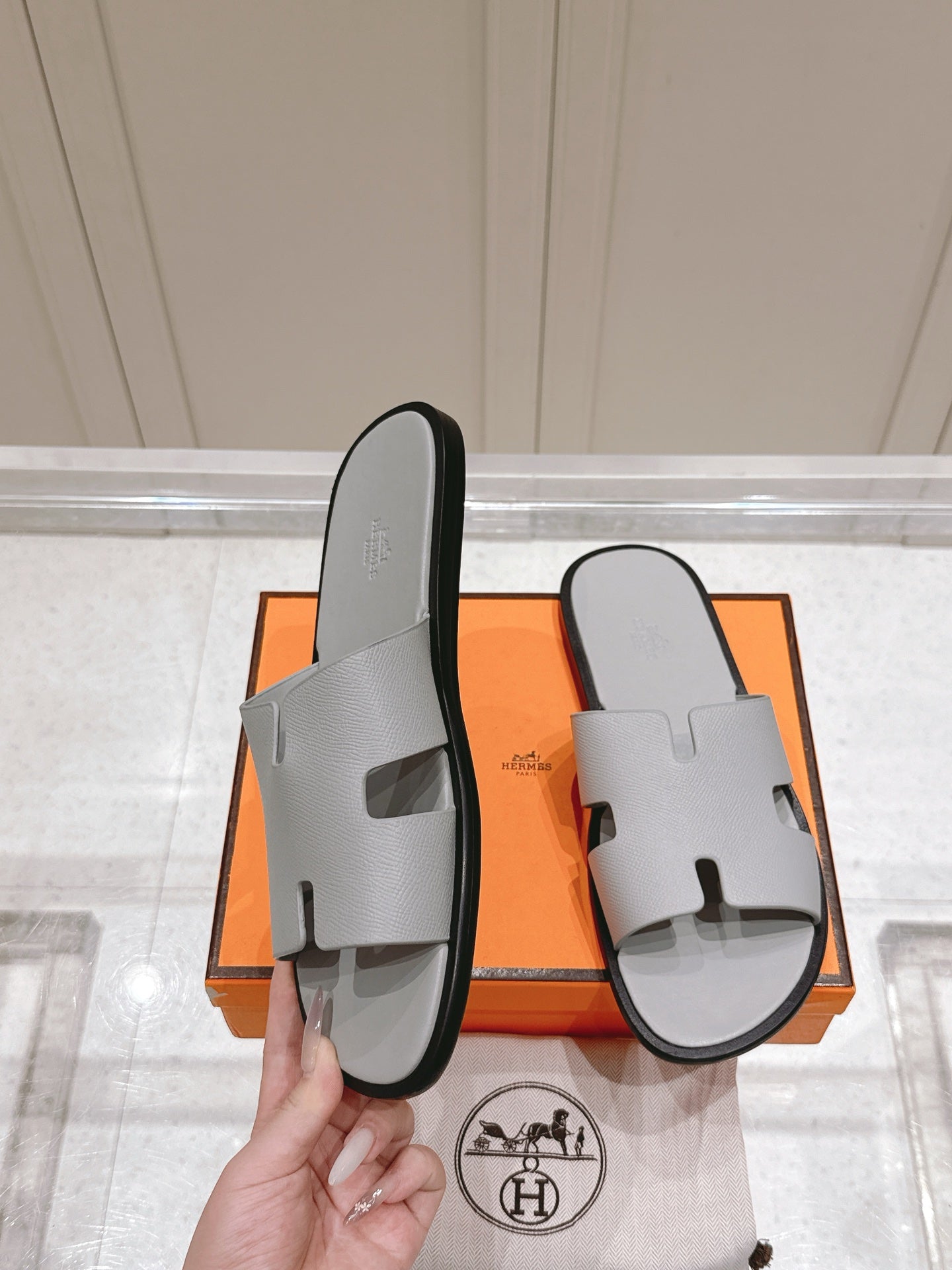 LuxluxHouse Best Quality Women Shoes Hermes