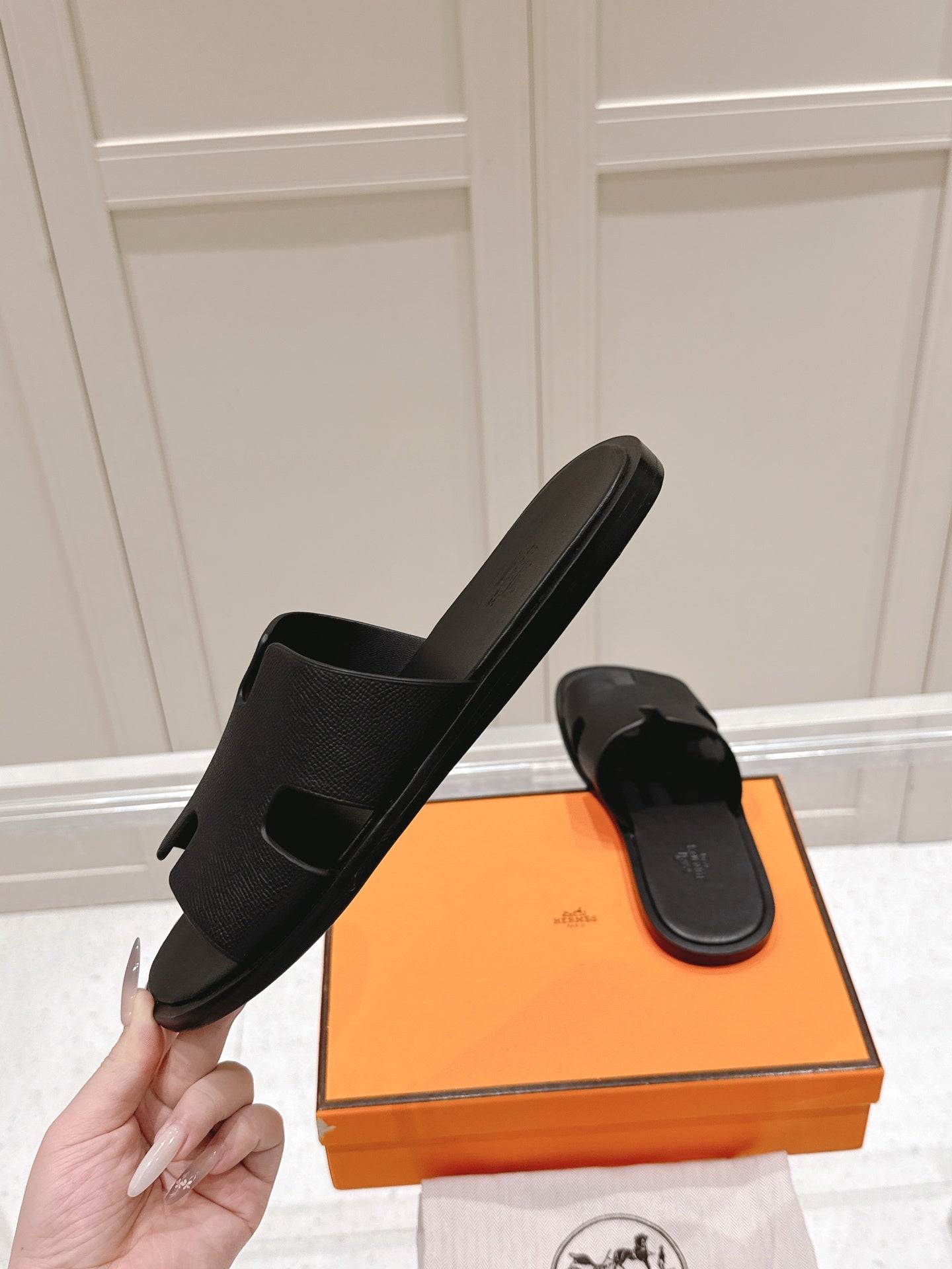 LuxluxHouse Best Quality Women Shoes Hermes