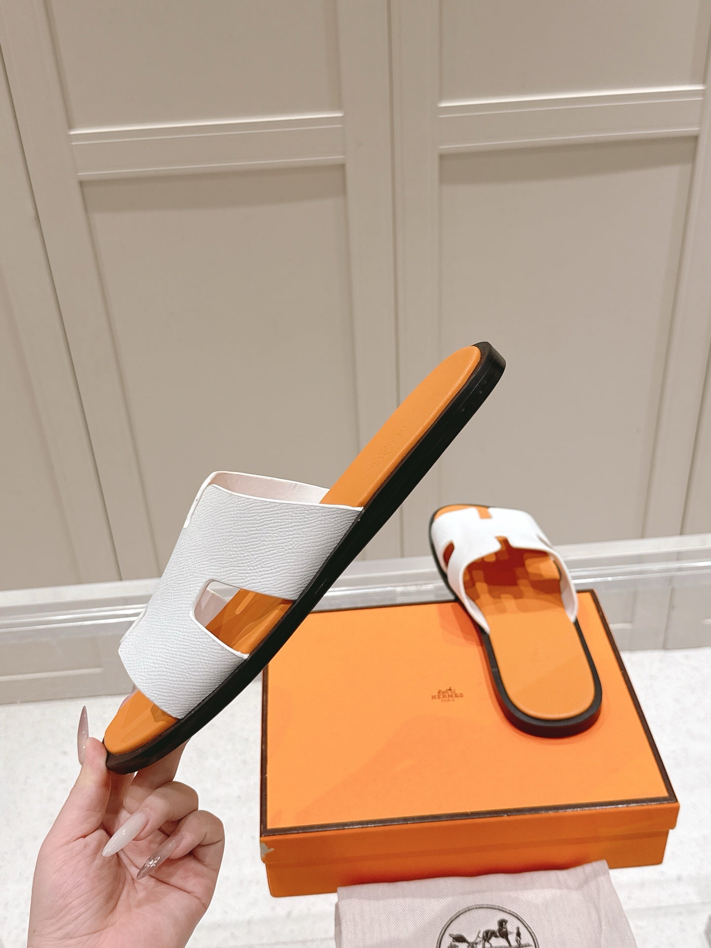 LuxluxHouse Best Quality Women Shoes Hermes