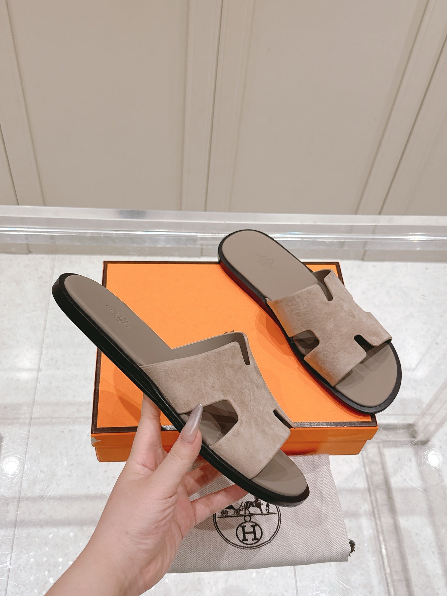 LuxluxHouse Best Quality Women Shoes Hermes