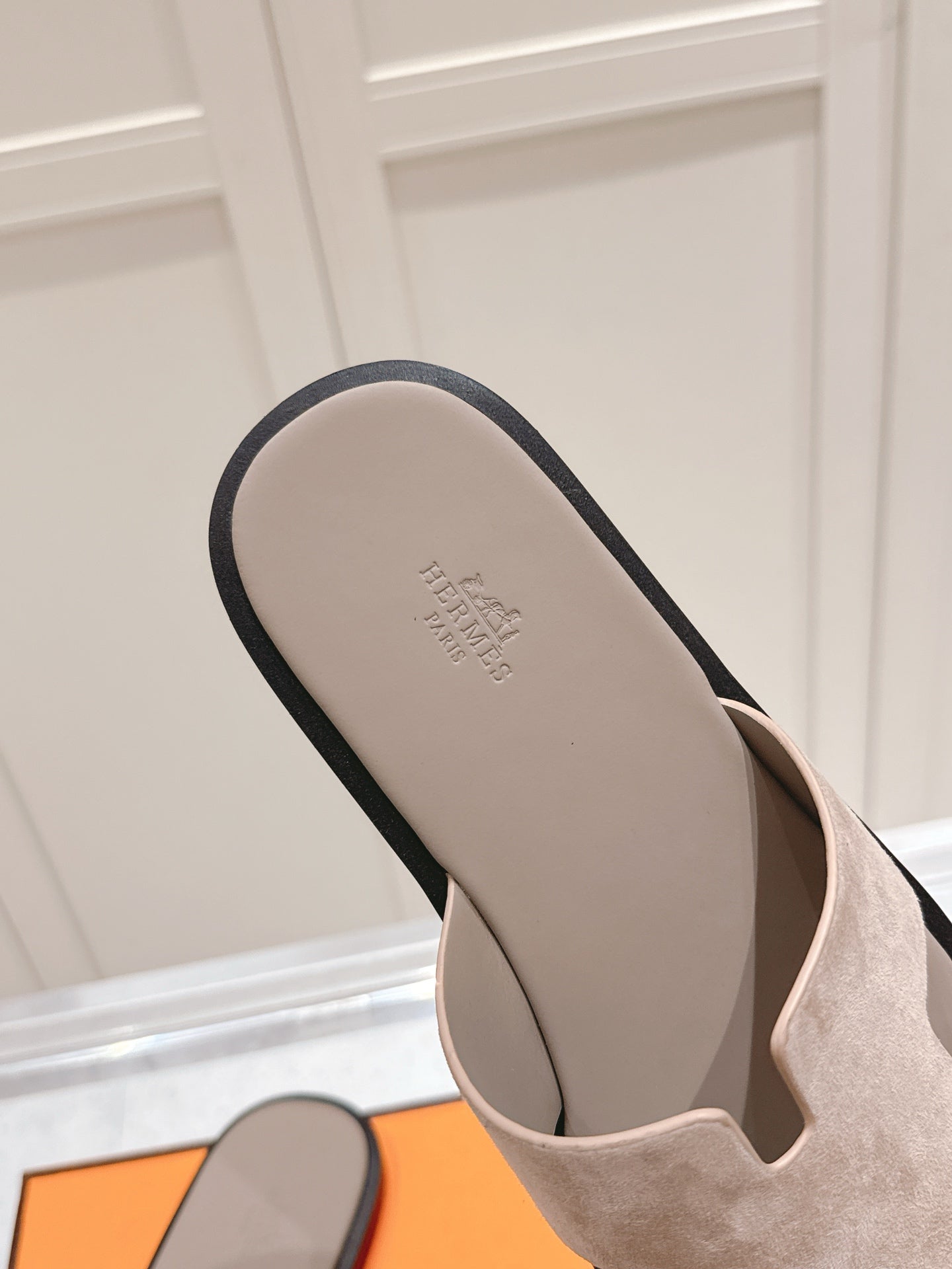 LuxluxHouse Best Quality Women Shoes Hermes
