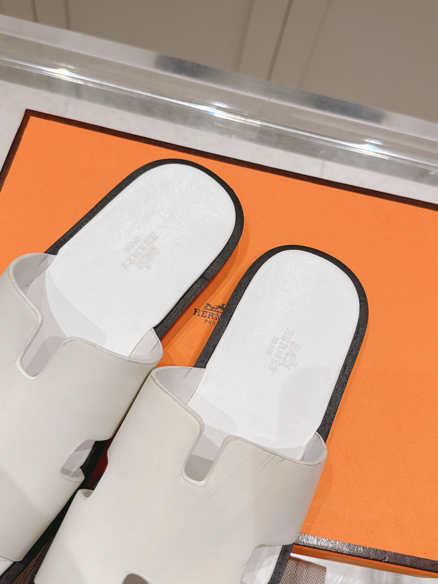 LuxluxHouse Best Quality Women Shoes Hermes