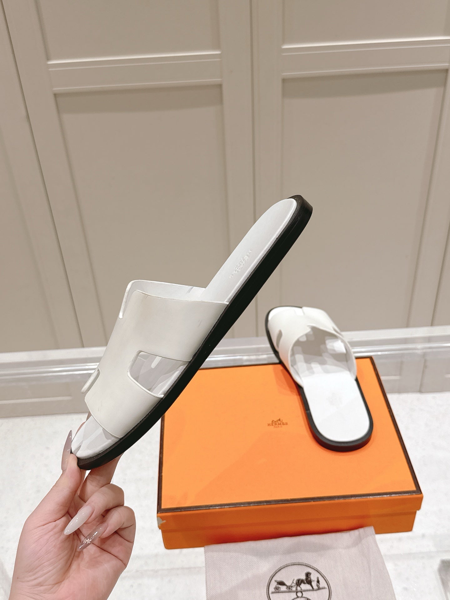 LuxluxHouse Best Quality Women Shoes Hermes