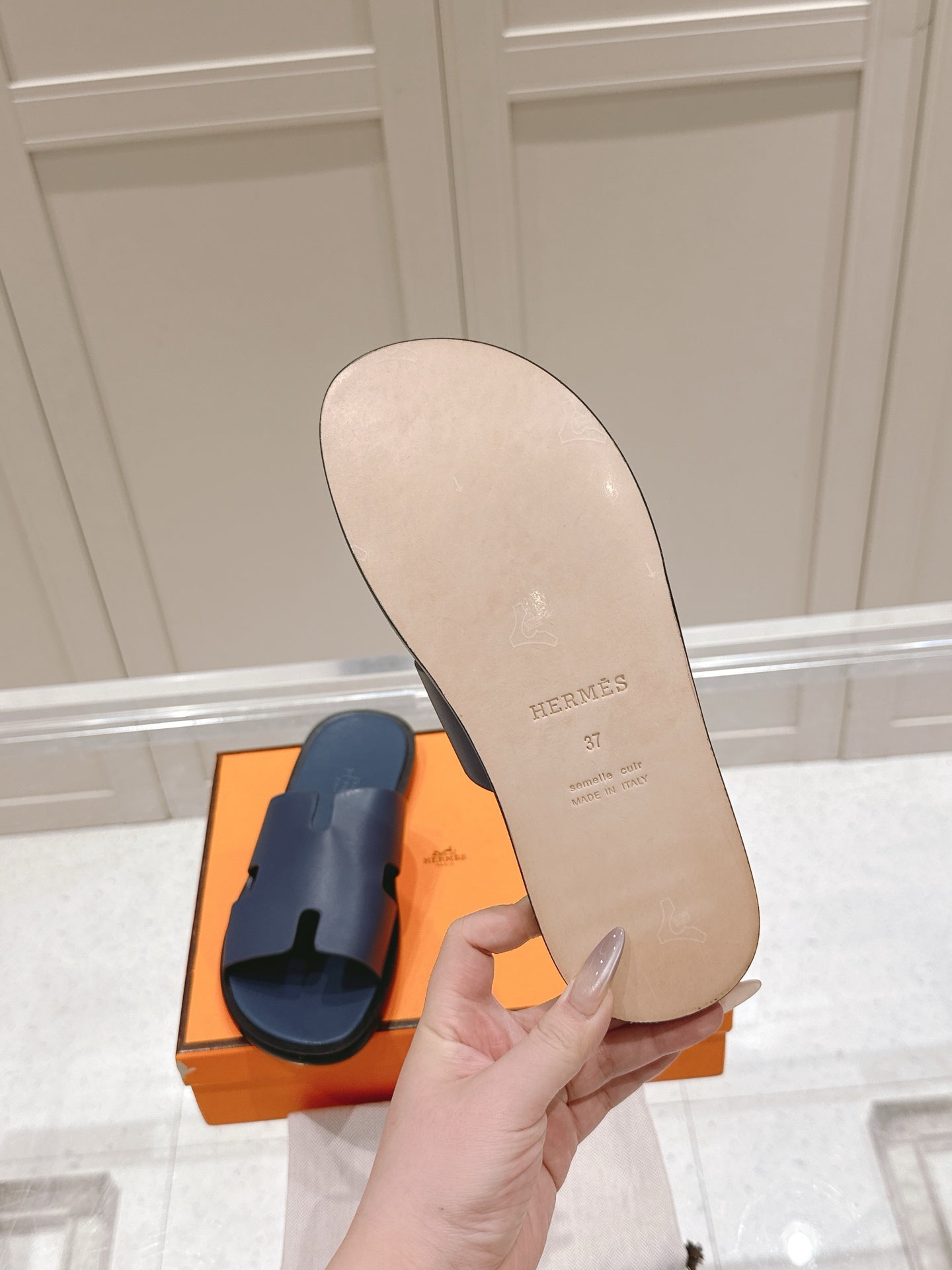 LuxluxHouse Best Quality Women Shoes Hermes