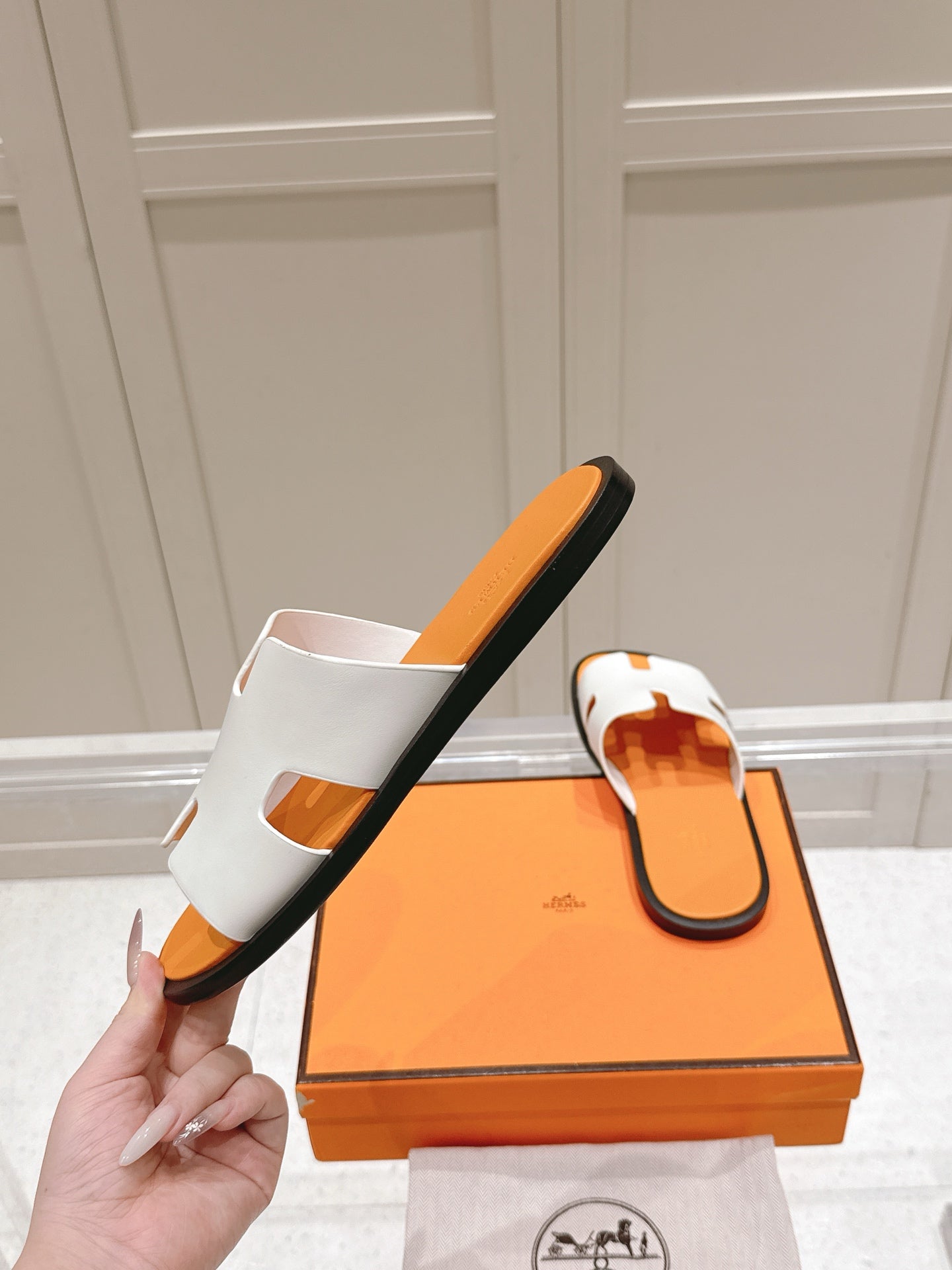 LuxluxHouse Best Quality Women Shoes Hermes