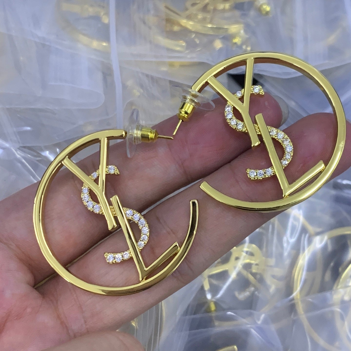 LuxluxHouse Low Price And High Quality Accessories YSL