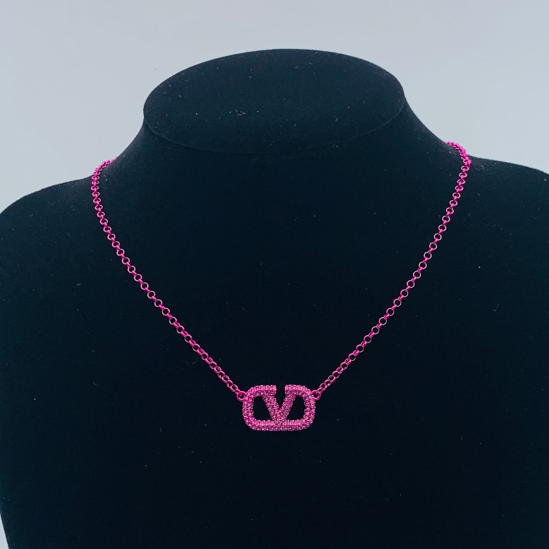 LuxluxHouse Low Price And High Quality Accessories Valentino