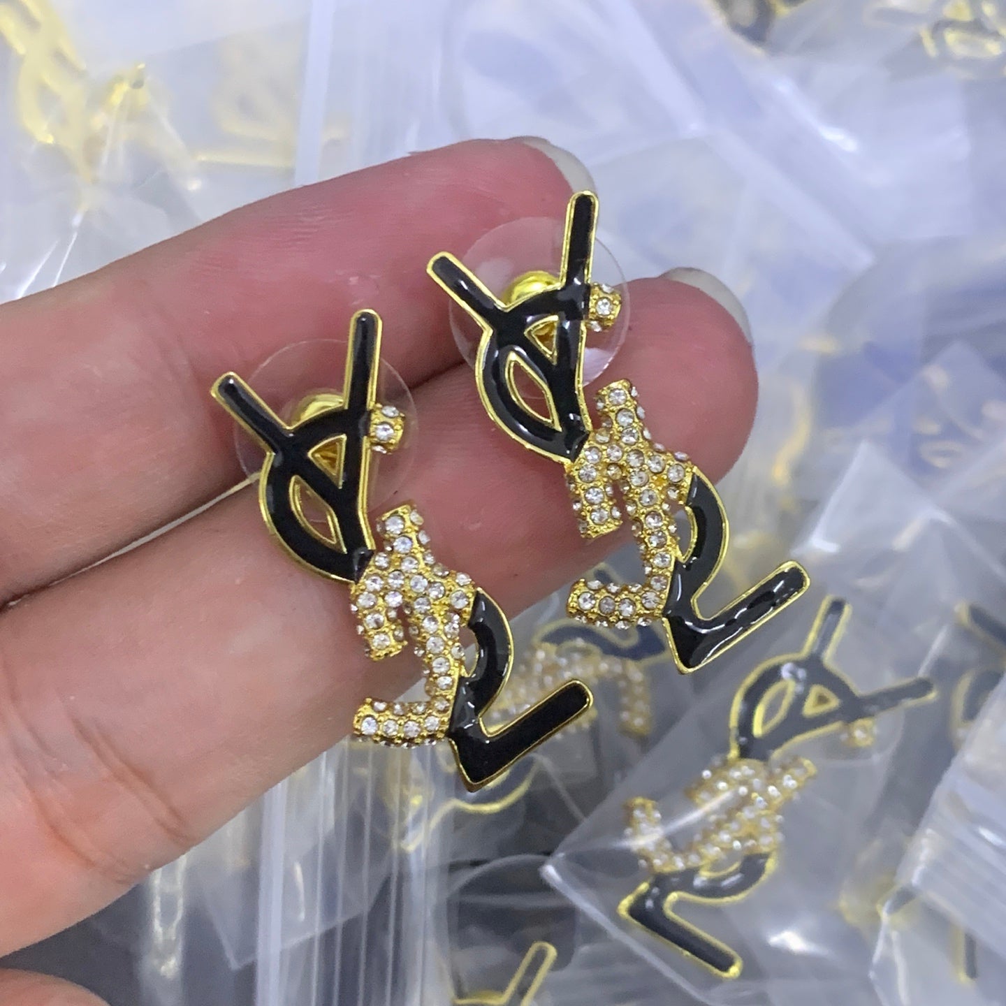 LuxluxHouse Low Price And High Quality Accessories YSL