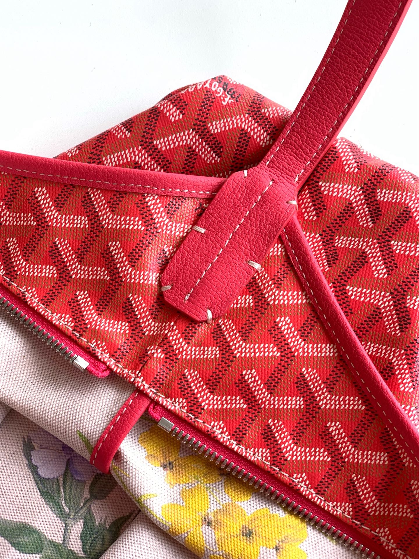 LuxluxHouse Best Quality Bags Goyard