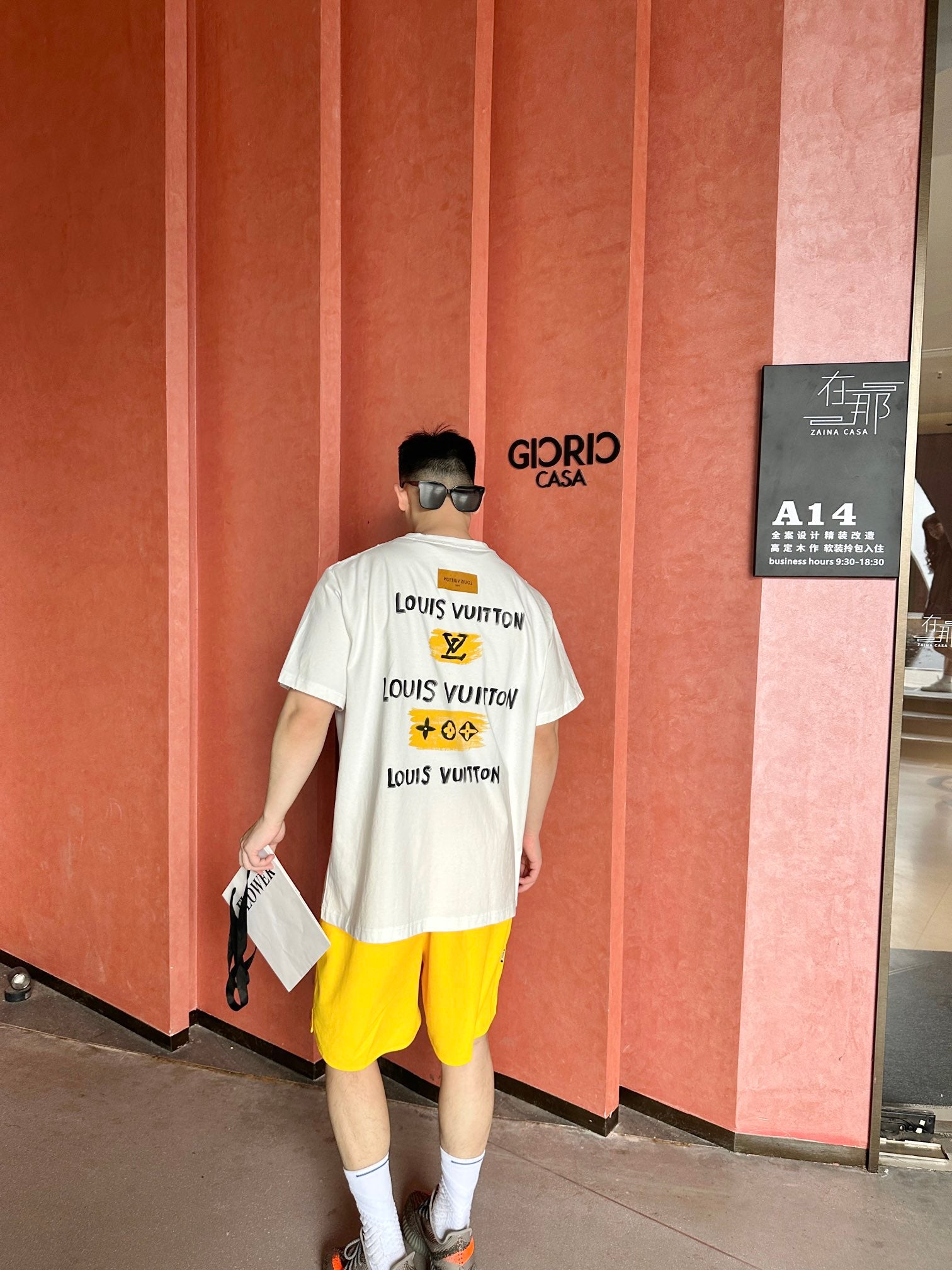 LuxluxHouse Best Quality Clothes T-shirt Louis Vuitton