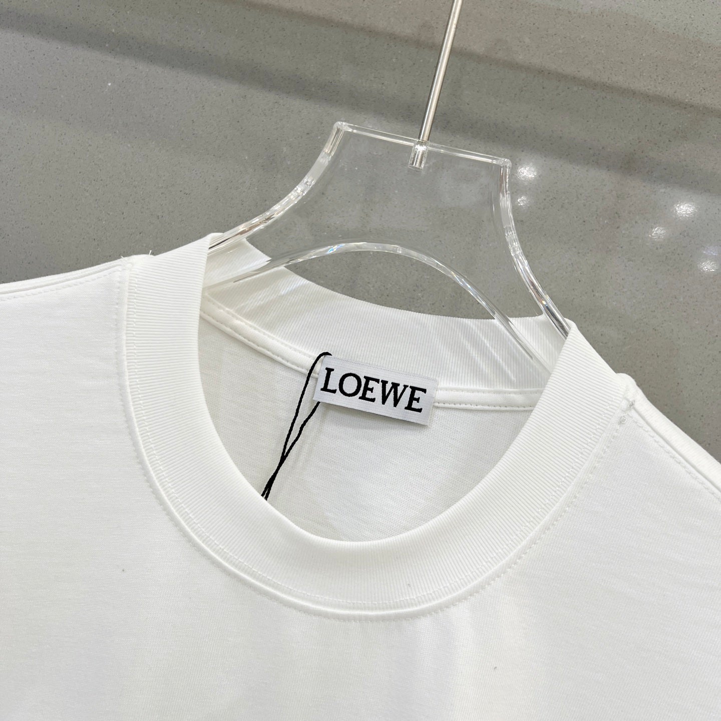 LuxluxHouse Best Quality Clothes T-shirt Loewe