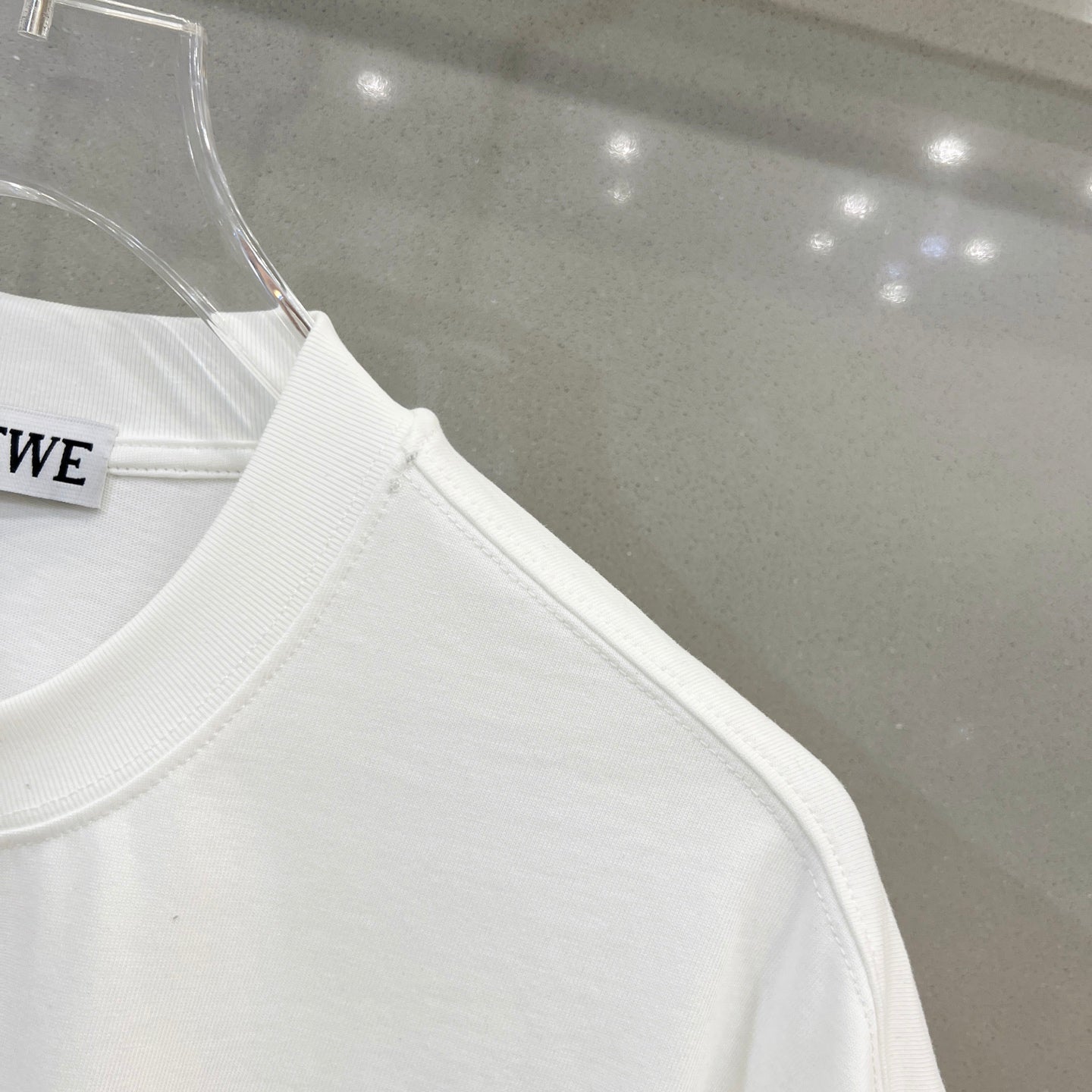 LuxluxHouse Best Quality Clothes T-shirt Loewe