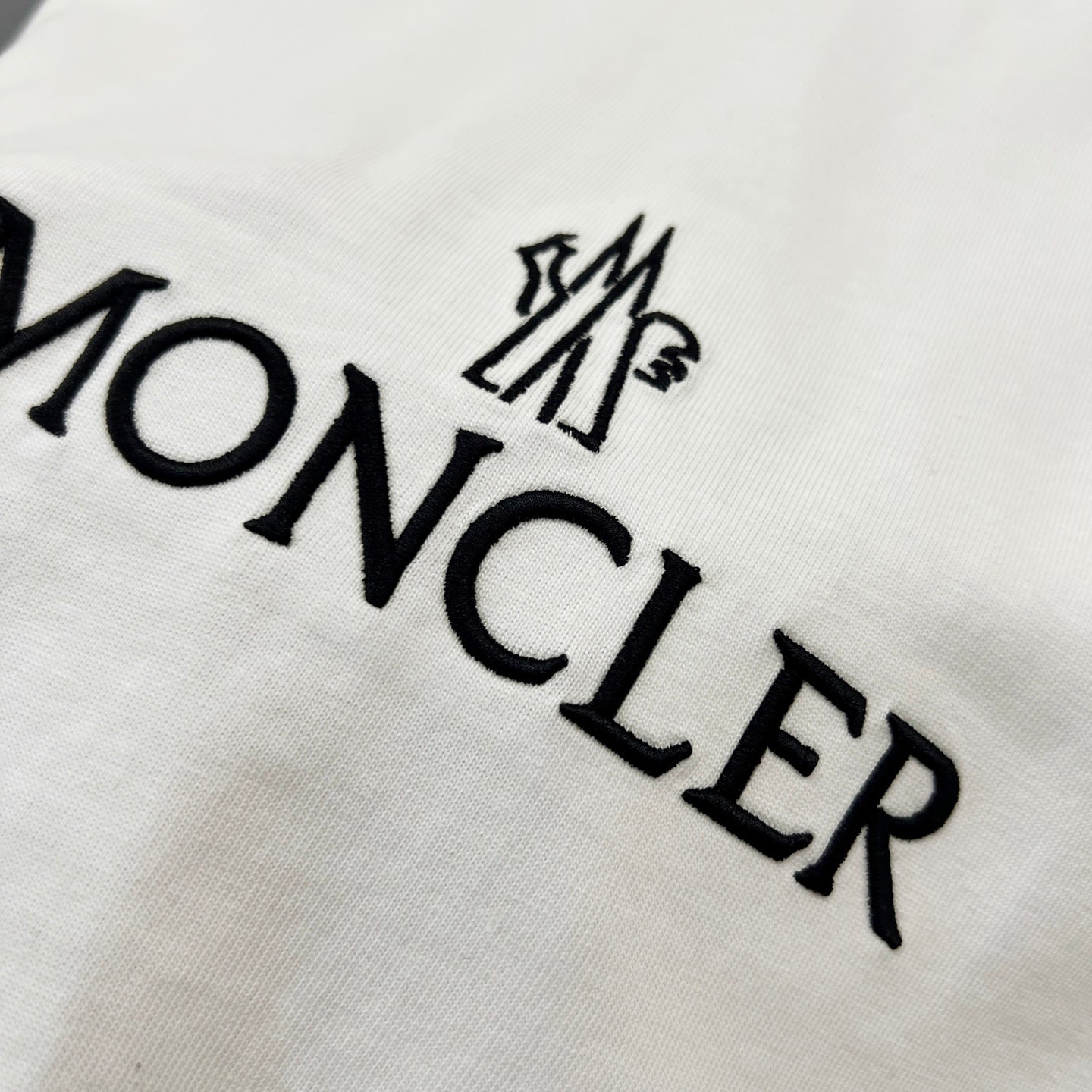 LuxluxHouse Best Quality Clothes T-shirt Moncler