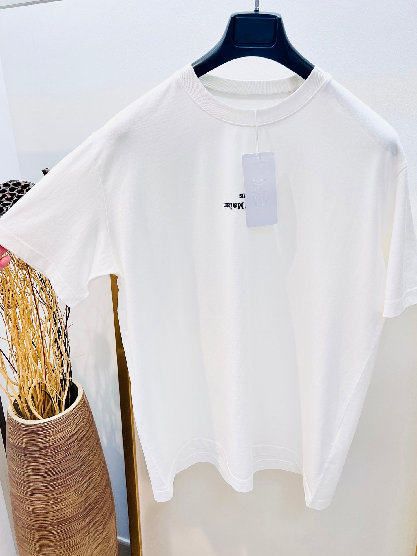 LuxluxHouse Best Quality Clothes T-shirt Chanel & Maison Margiela