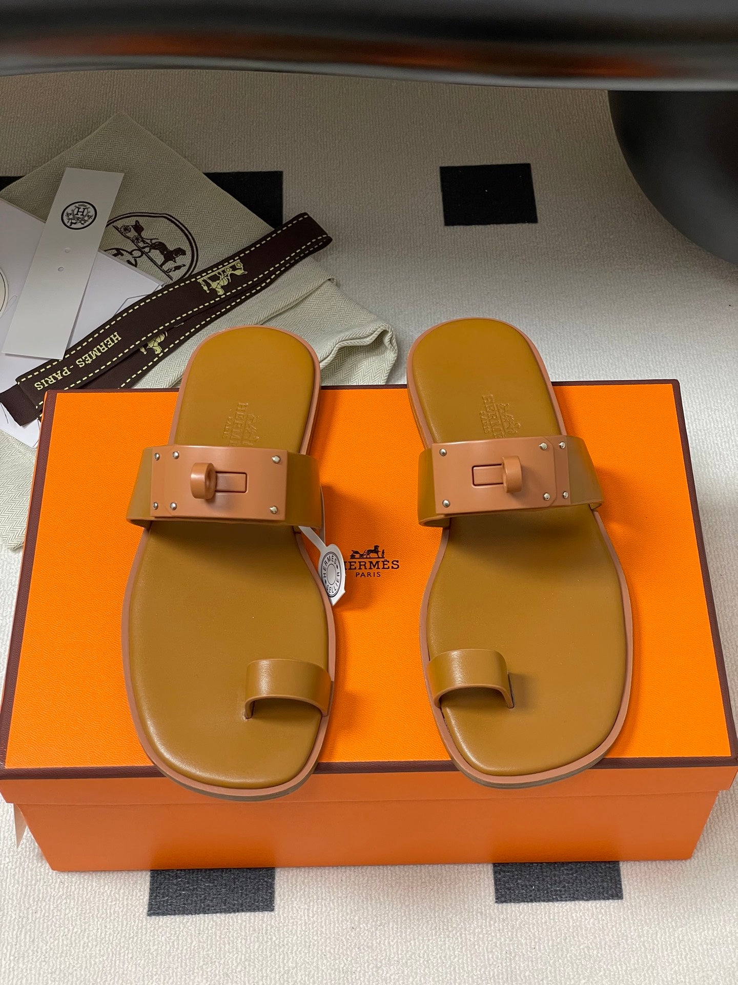 LuxluxHouse Best Quality Women Shoes Hermes