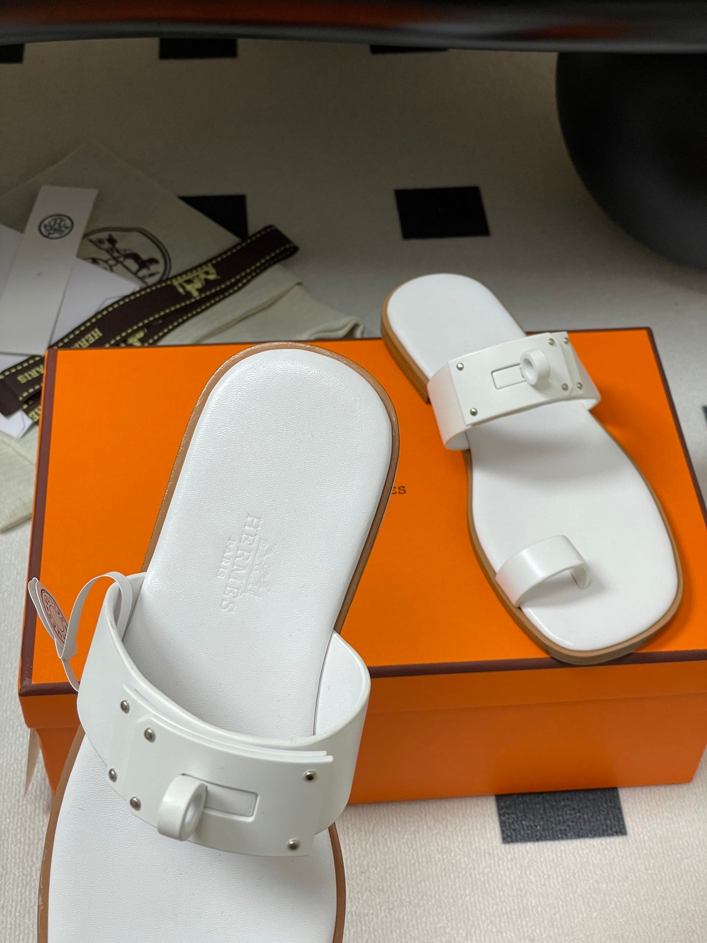 LuxluxHouse Best Quality Women Shoes Hermes