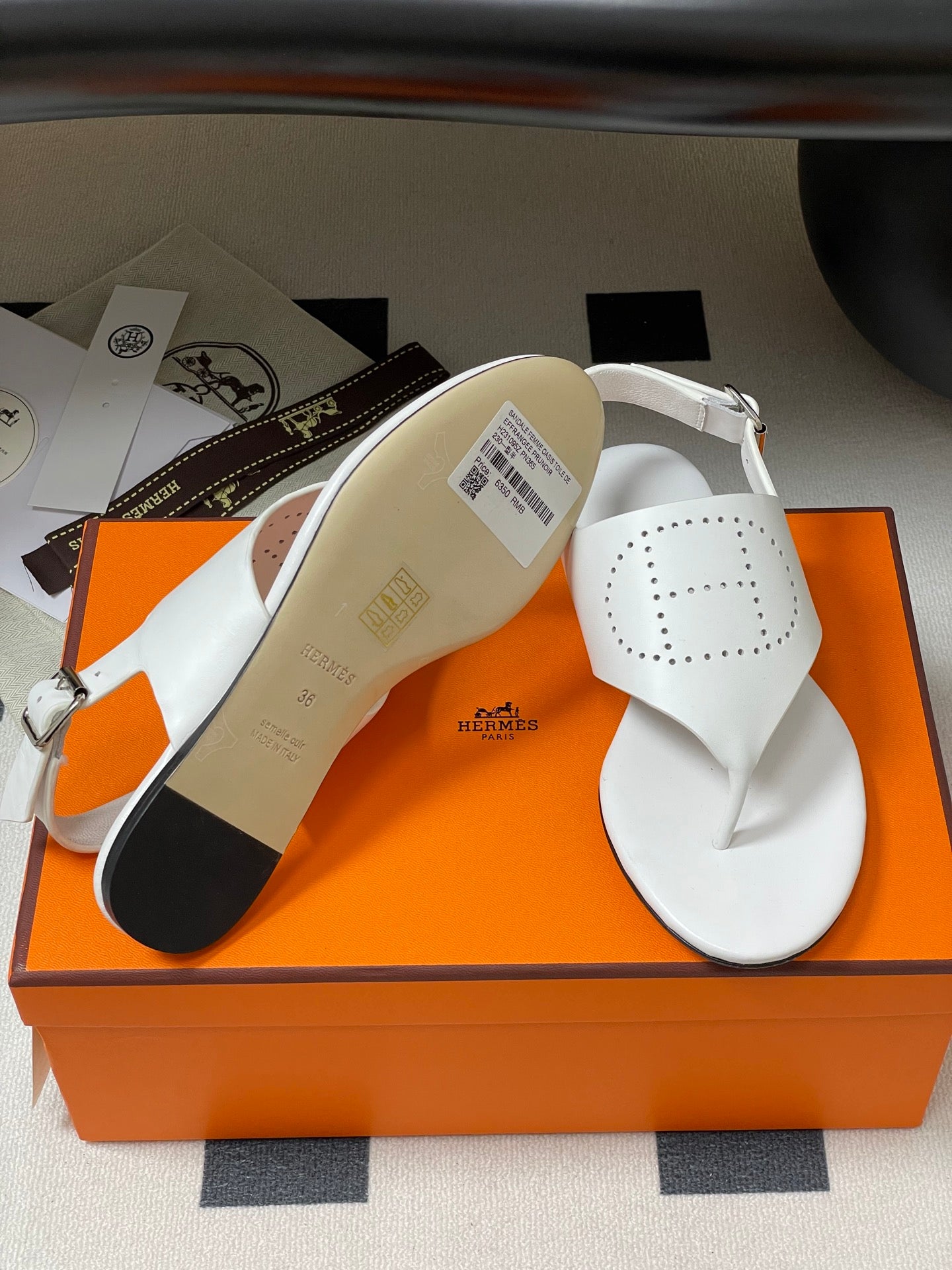 LuxluxHouse Best Quality Women Shoes Hermes